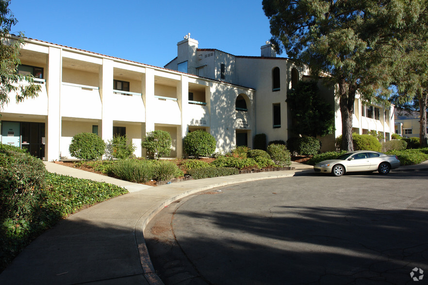 1428 Phillips Ln, San Luis Obispo, CA for sale - Primary Photo - Image 1 of 1