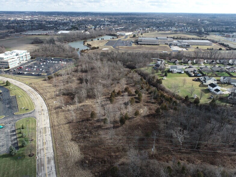 8510 Gander Creek Dr, Miamisburg, OH for sale - Building Photo - Image 3 of 4