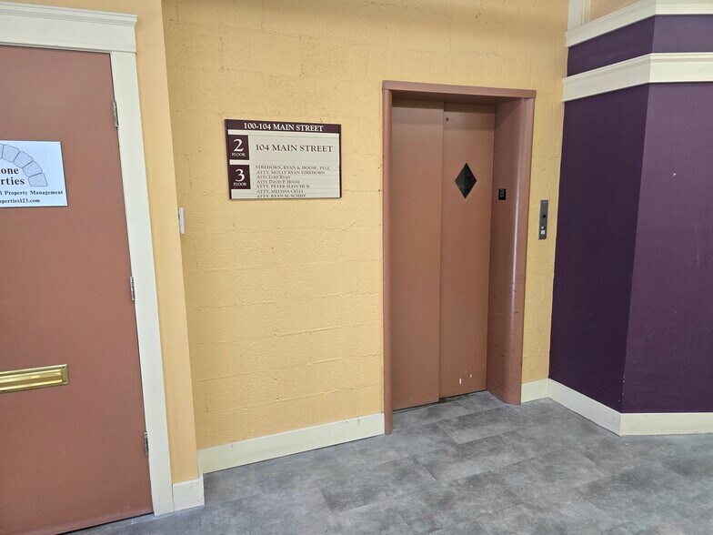 100 Main St, Northampton, MA for lease - Building Photo - Image 3 of 3