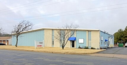 1409 Air Rail Ave, Virginia Beach, VA for lease Building Photo- Image 1 of 5