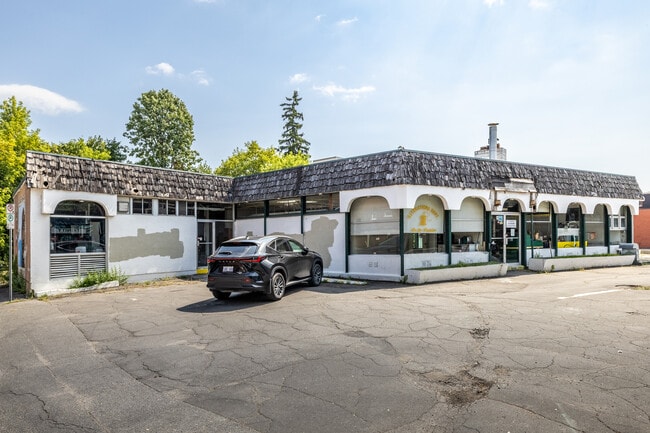 More details for 1235 Bank St, Ottawa, ON - Retail for Sale