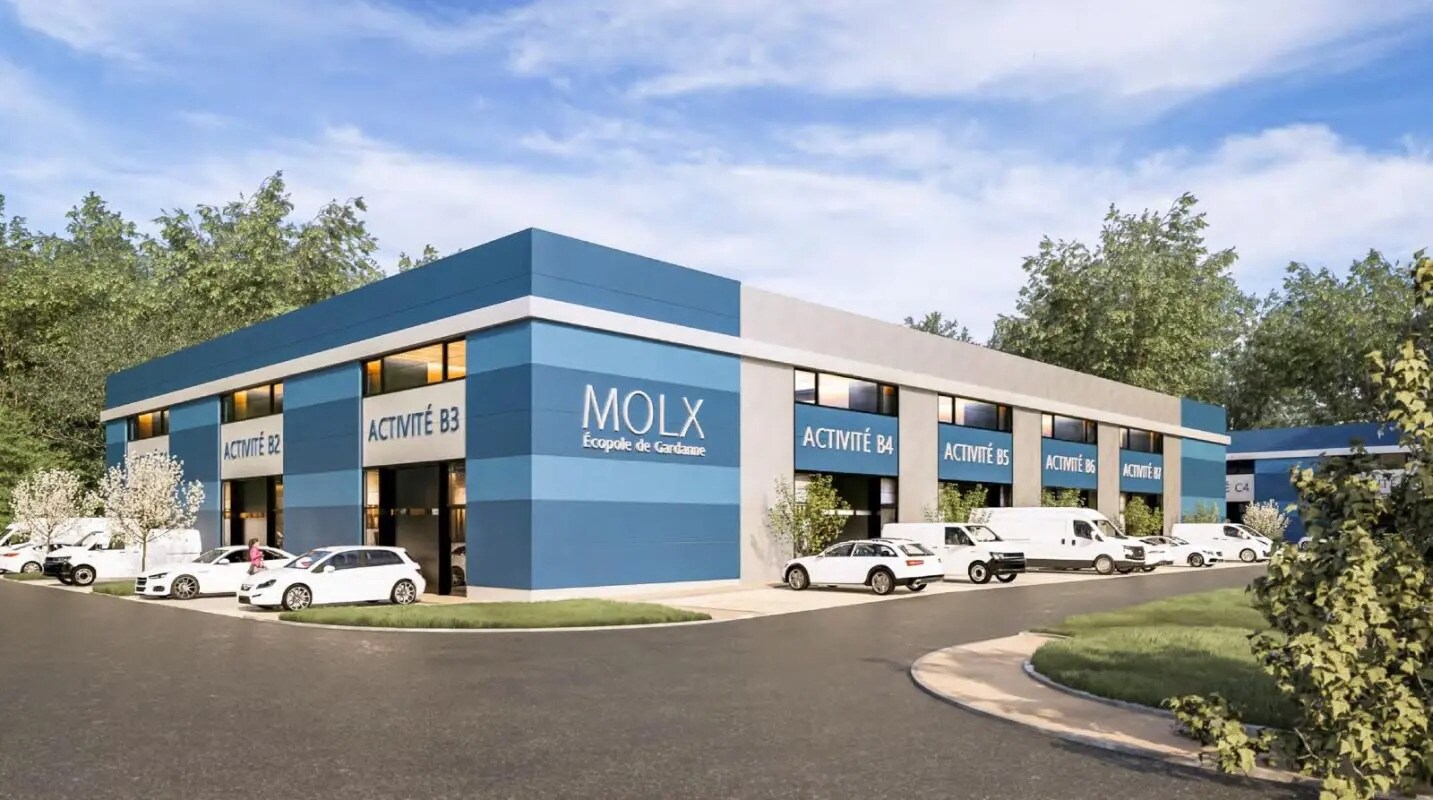 383 Avenue Ambroise Croizat, Gardanne à louer Photo du bâtiment- Image 1 de 9