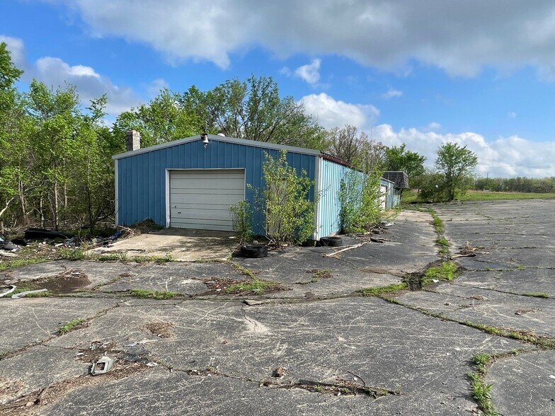 4620 MO-5, Hartville, MO à vendre - Photo du bâtiment - Image 3 de 8