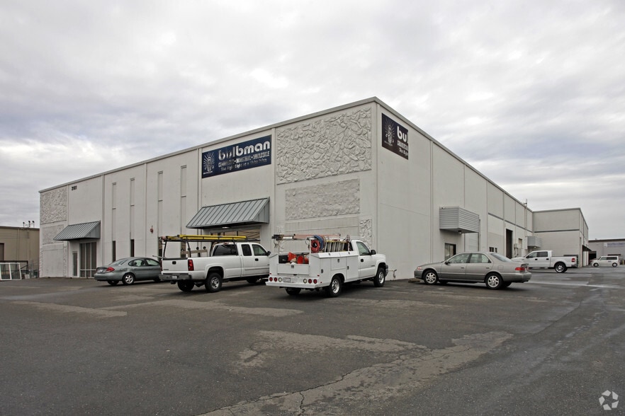 3101-3105 Orange Grove Ave, North Highlands, CA for lease - Building Photo - Image 2 of 7