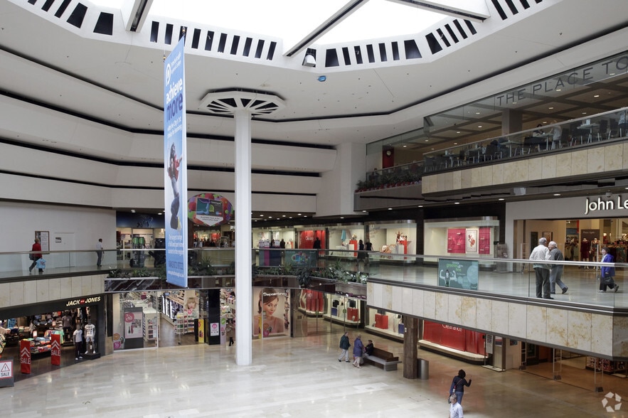 Bourges Blvd, Peterborough for lease - Building Photo - Image 2 of 16