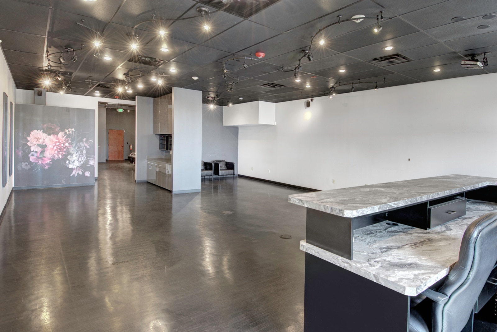 195 S Union Blvd, Lakewood, CO for lease Building Photo- Image 1 of 31