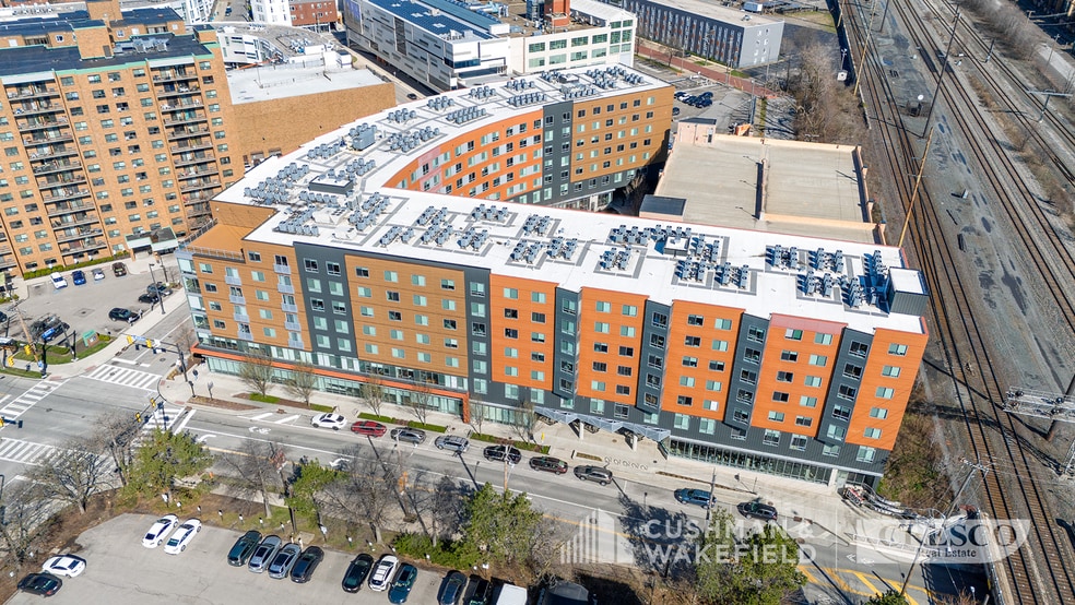 1999 Circle Dr, Cleveland, OH for lease - Building Photo - Image 1 of 13