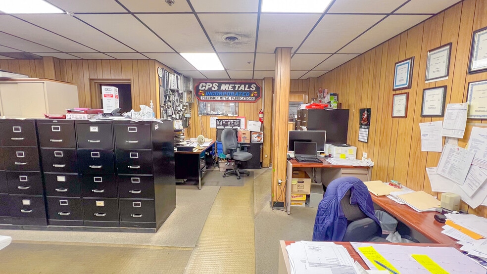 450 S Fellowship Rd, Maple Shade Township, NJ for sale - Building Photo - Image 2 of 21