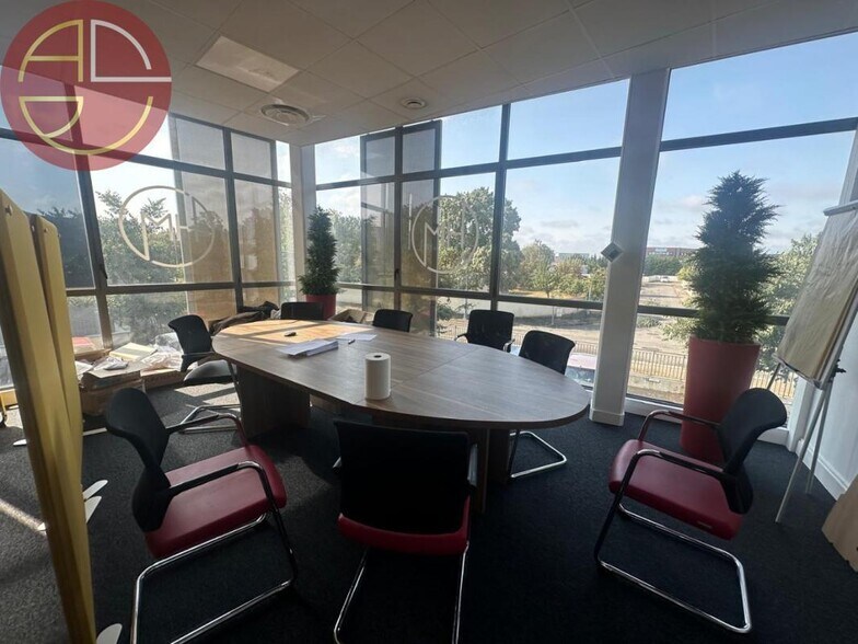 Bureau dans Colomiers à louer - Photo intérieure - Image 2 de 5