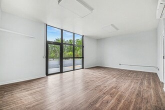 3406 Shannon Park Dr, Fredericksburg, VA à louer Photo intérieure- Image 2 de 6