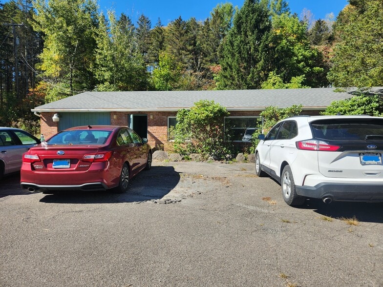 4939 State Highway 23, Norwich, NY à vendre - Photo du bâtiment - Image 1 de 10