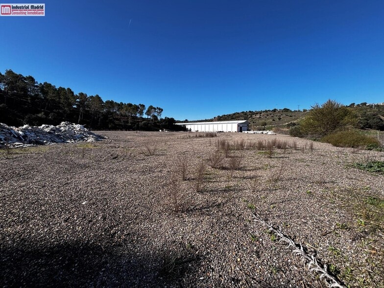 Terrain dans Valdelaguna, Madrid à louer - Plan d’étage - Image 1 de 5