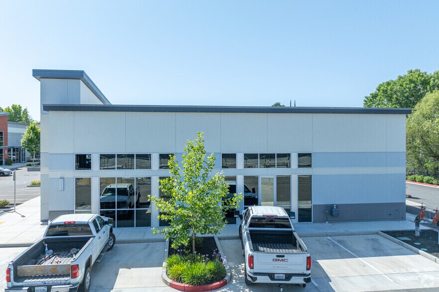6141 Pacific St, Rocklin, CA à louer - Photo du bâtiment - Image 3 de 9