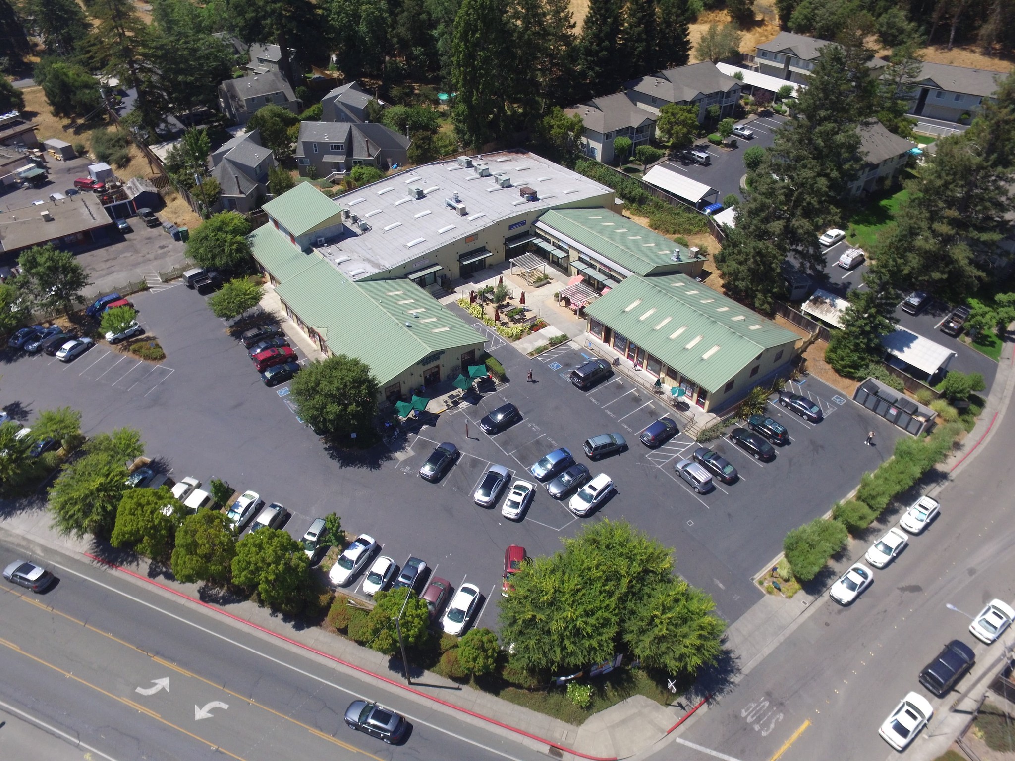 950-980 Gravenstein Ave, Sebastopol, CA for lease Aerial- Image 1 of 3