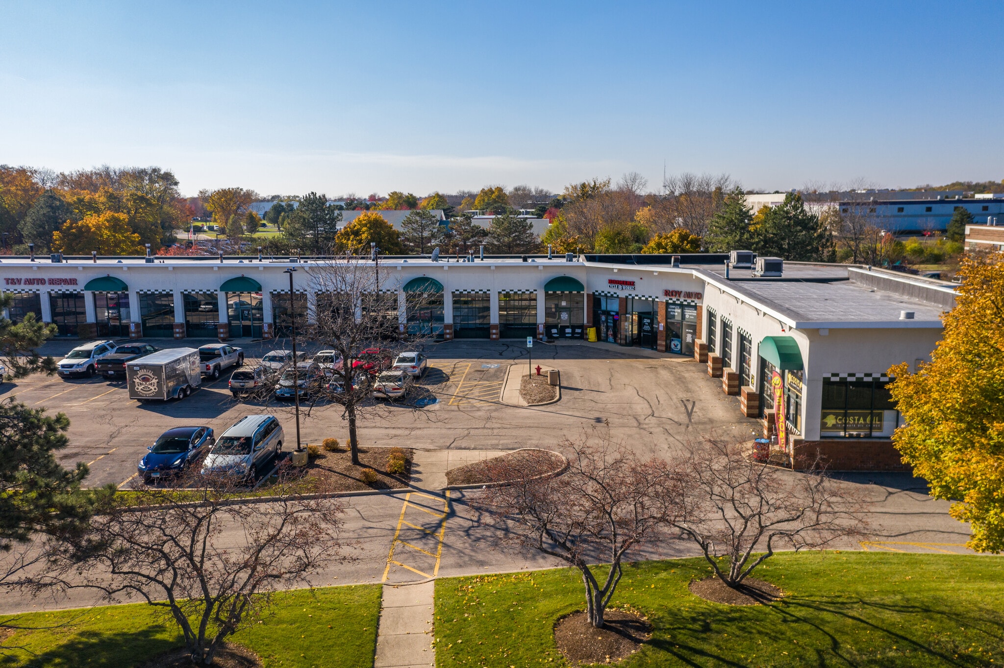 250 S Gary Ave, Bloomingdale, IL for lease Primary Photo- Image 1 of 3