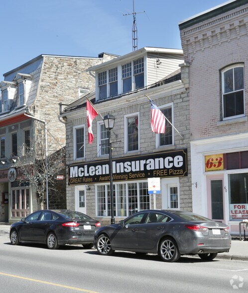 56-58 Foster St, Perth, ON à vendre - Photo du bâtiment - Image 2 de 2