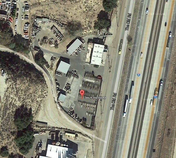 30617 The Old Rd, Castaic, CA for lease Primary Photo- Image 1 of 10