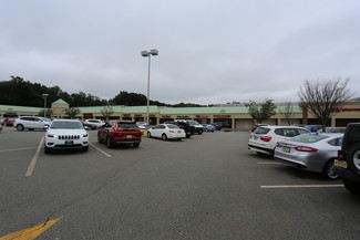 Plus de détails pour 790 Bloomfield Ave, West Caldwell, NJ - Local commercial à louer