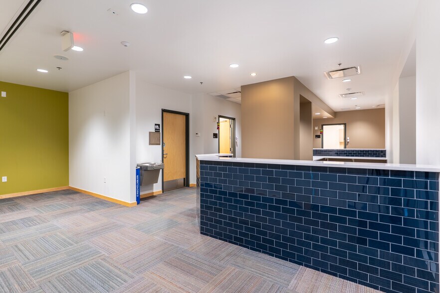 814 S 3rd St, Minneapolis, MN à louer - Photo du bâtiment - Image 3 de 21