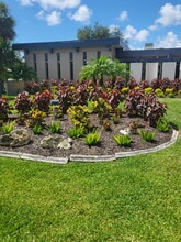 895 Barton Blvd, Rockledge, FL for lease Building Photo- Image 1 of 5