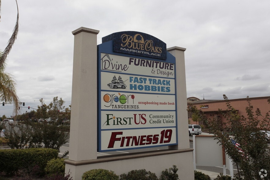 6815-6851 Lonetree Blvd, Rocklin, CA for lease - Building Photo - Image 2 of 18