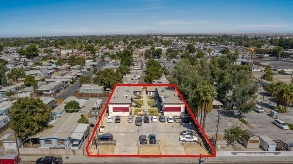 116 Beardsley Ave, Bakersfield, CA for sale - Building Photo - Image 1 of 10