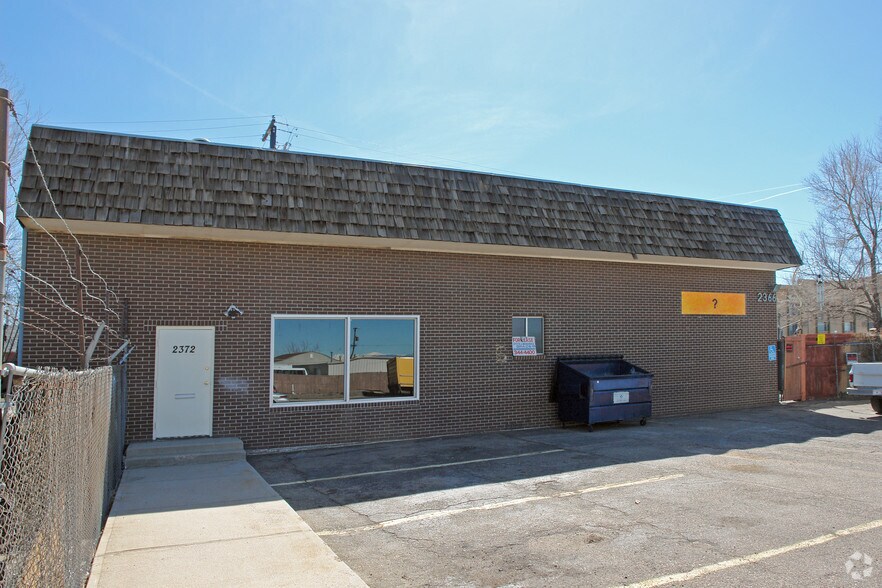 2366-2372 Dayton St, Aurora, CO à vendre - Photo du bâtiment - Image 2 de 4