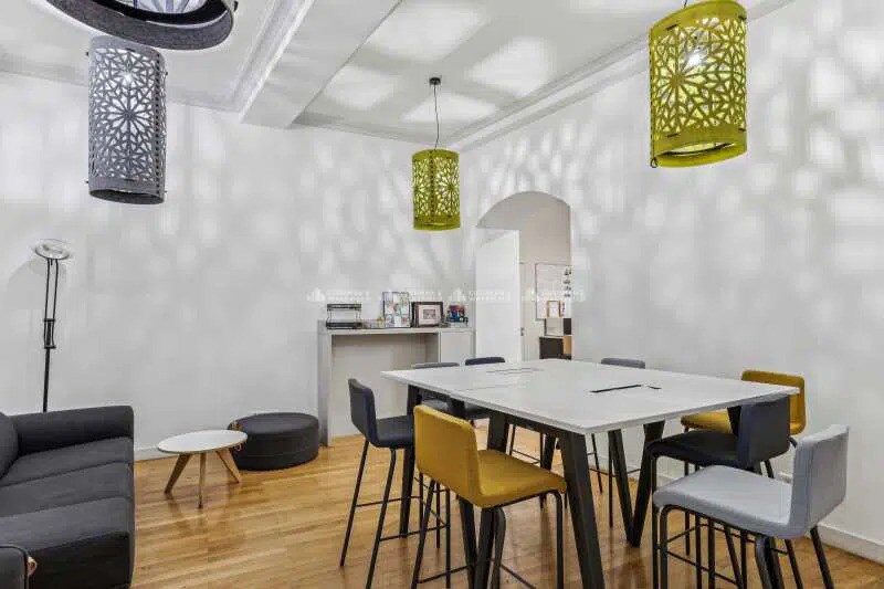 20 Place Tolozan, Lyon for sale - Building Photo - Image 2 of 15