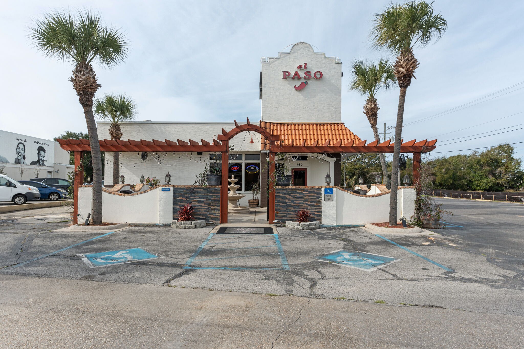480 Mary Esther Blvd NW, Fort Walton Beach, FL for lease Building Photo- Image 1 of 39