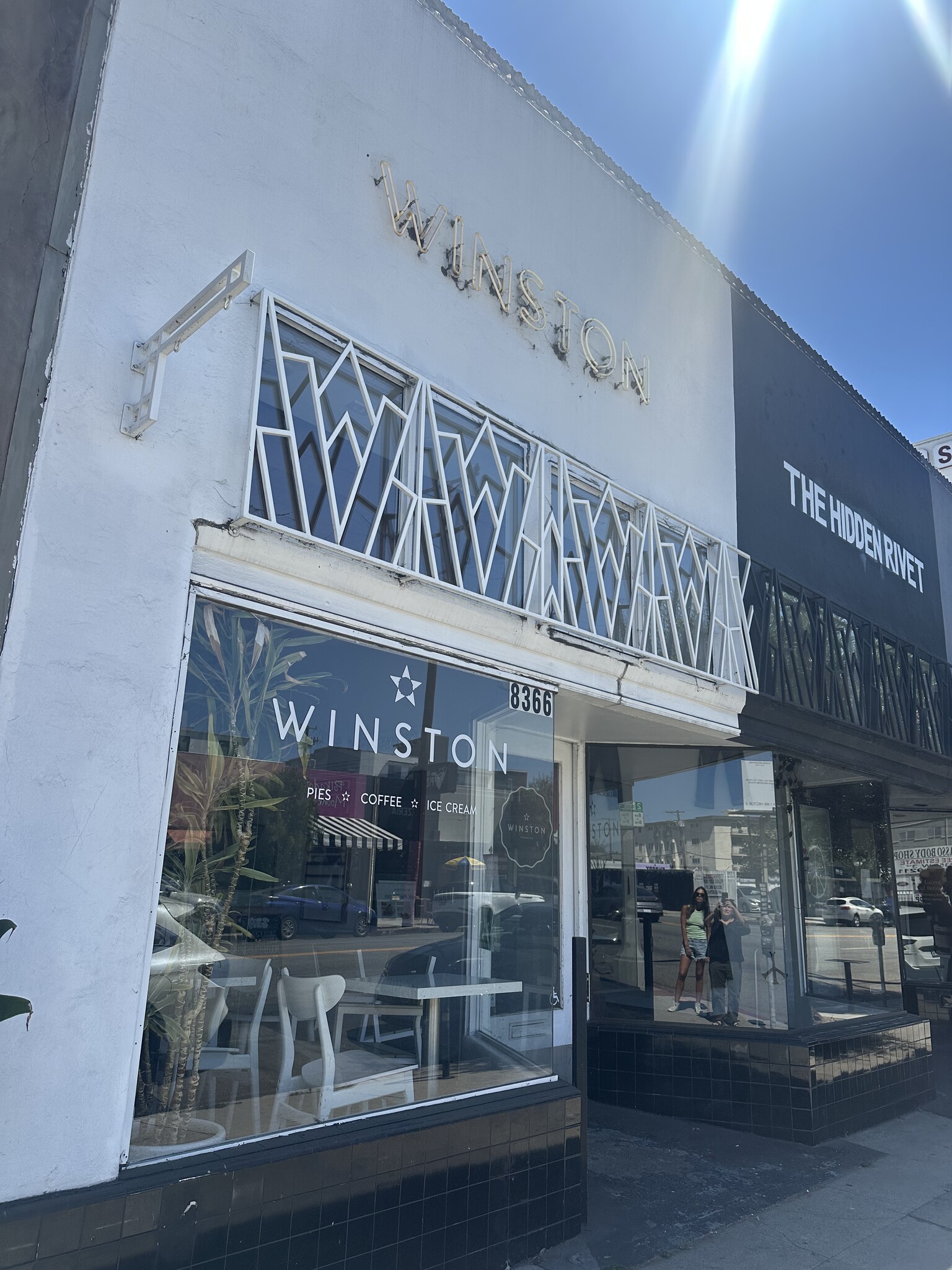 8366-8368 W 3rd St, Los Angeles, CA for lease Building Photo- Image 1 of 7