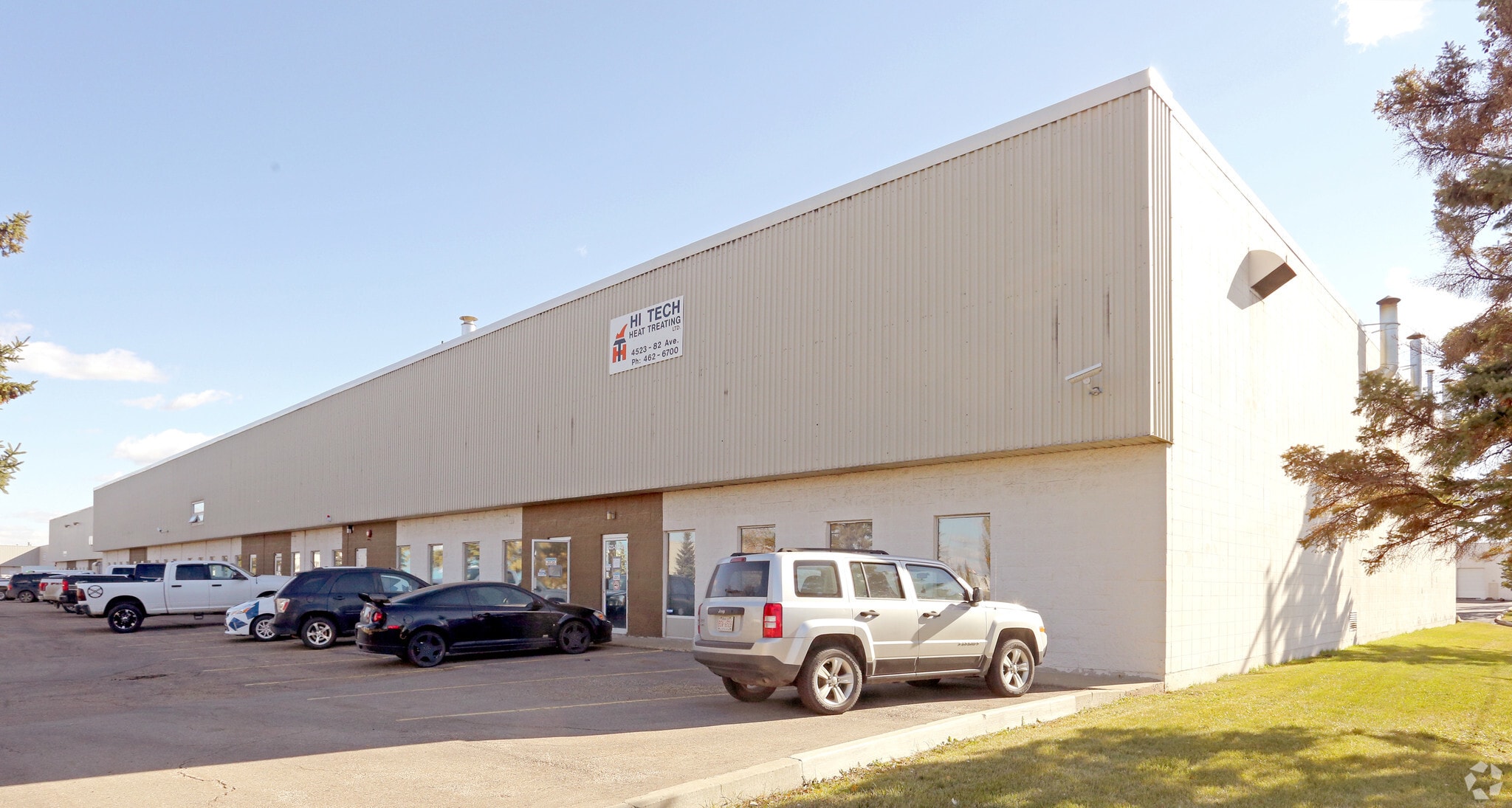 4403-4419 82 Ave NW, Edmonton, AB for sale Primary Photo- Image 1 of 1