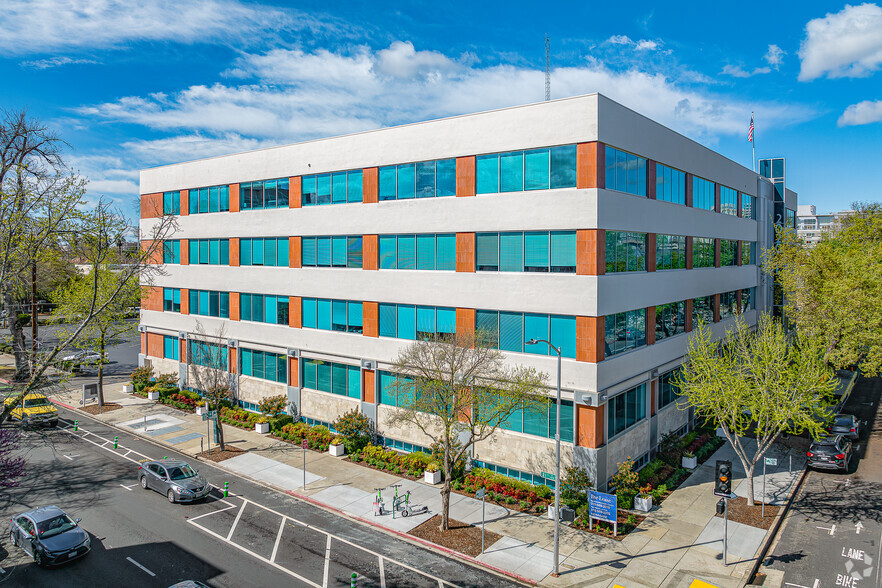 2020 L St, Sacramento, CA for lease - Primary Photo - Image 1 of 17