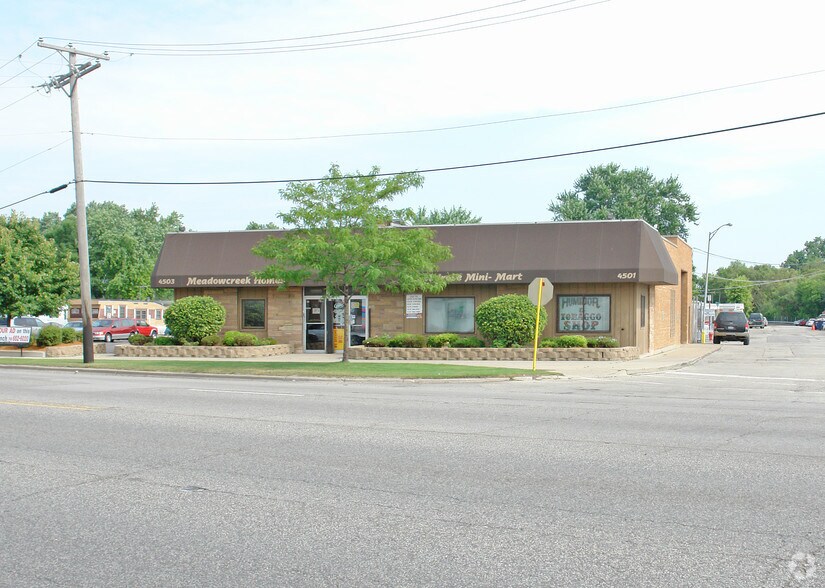 4501-4503 W Lake St, Melrose Park, IL à louer - Photo principale - Image 1 de 17