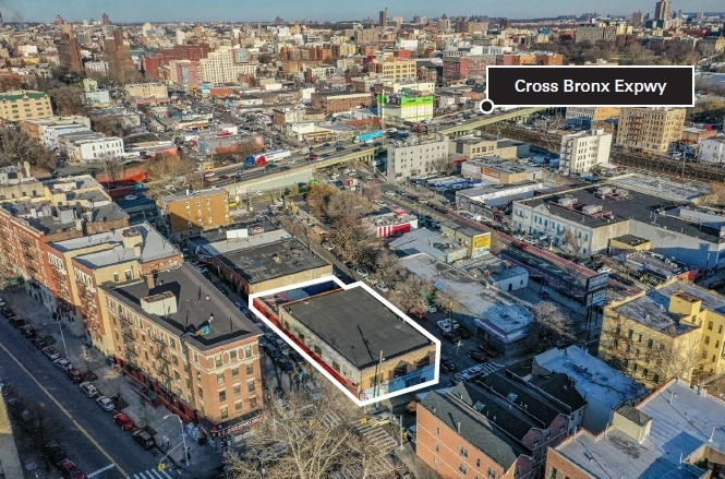 355 E 173rd St, Bronx, NY à vendre - Photo du bâtiment - Image 3 de 6