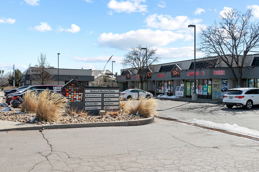 8400-8450 E Iliff Ave, Denver, CO à louer - Photo du bâtiment - Image 3 de 20