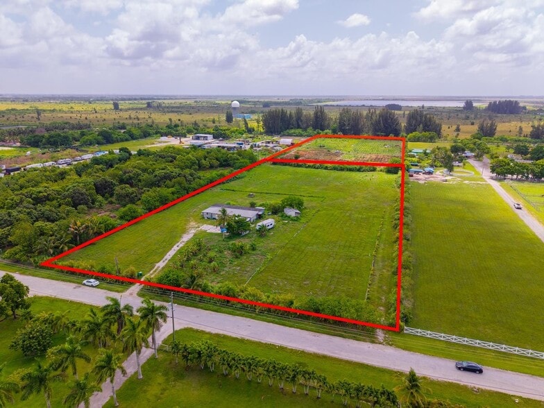 12825 SW 197th Ave, Miami, FL à vendre - Photo du bâtiment - Image 2 de 13