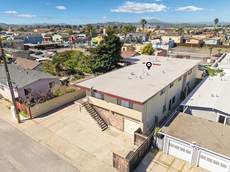 1937 Powell St, San Pablo, CA à vendre - Photo du bâtiment - Image 2 de 13