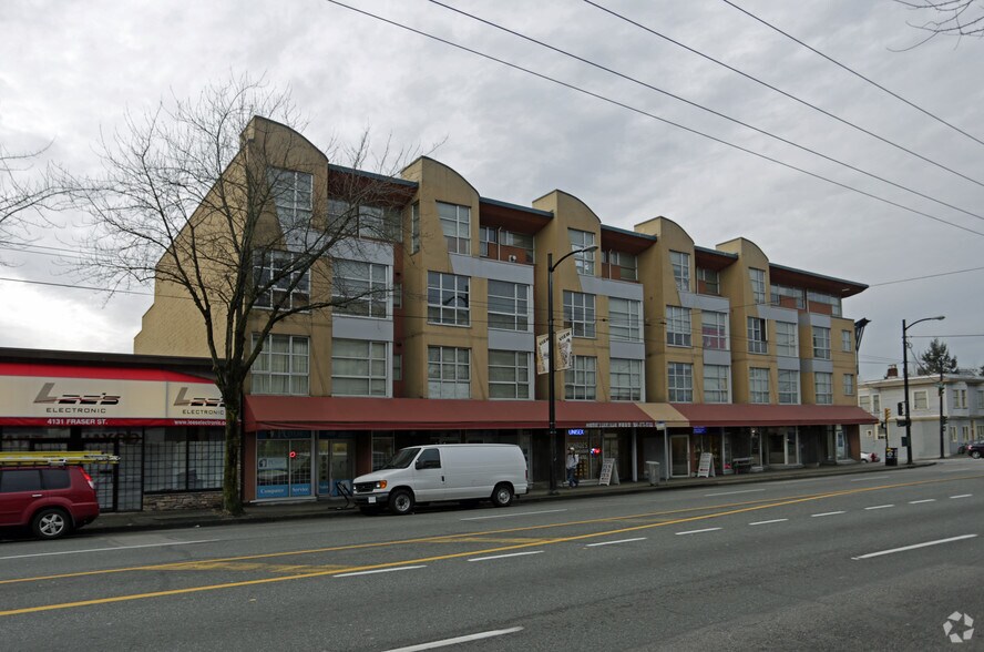 4103 Fraser St, Vancouver, BC à louer - Photo du bâtiment - Image 2 de 6