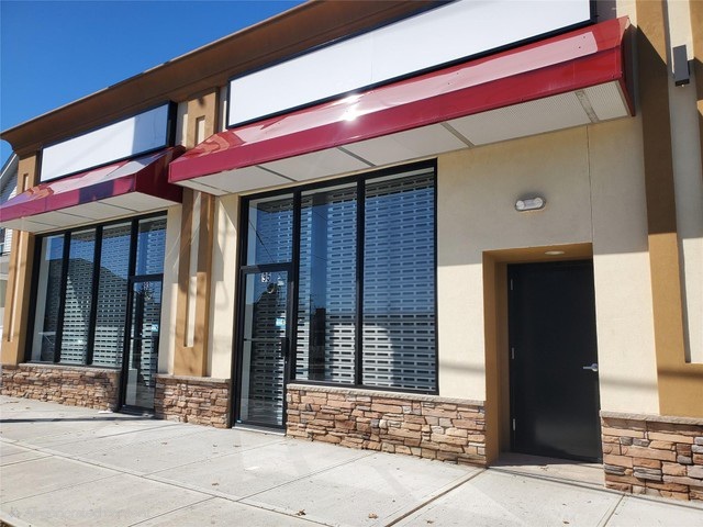 93 Lent Ave, Hempstead, NY for lease Primary Photo- Image 1 of 7