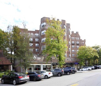 Plus de détails pour 2-24 Chase Rd, Scarsdale, NY - Commerce de détail à louer