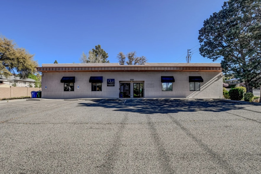 1702 Willow Creek Rd, Prescott, AZ for lease - Building Photo - Image 2 of 9
