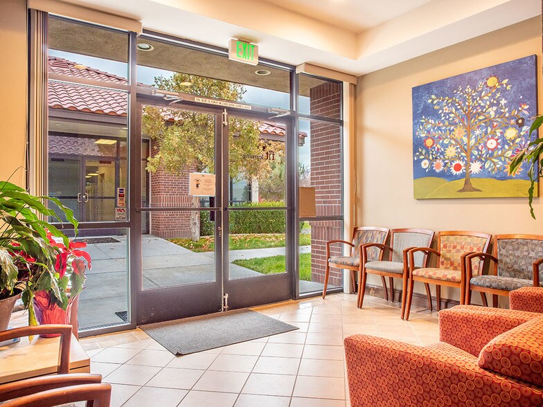 9408 Double R Blvd, Reno, NV à louer - Photo intérieure - Image 3 de 17