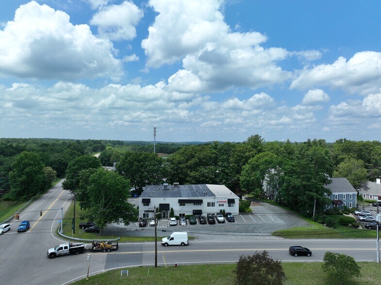 67 West St, Medfield, MA à vendre - Photo du bâtiment - Image 3 de 5