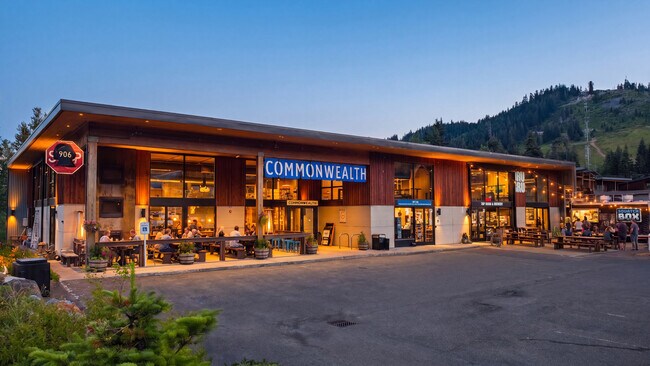 Plus de détails pour 10 Pass Life Way, Snoqualmie Pass, WA - Commerce de détail à vendre