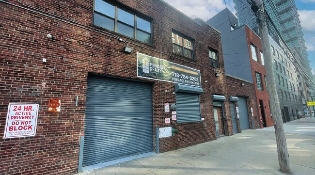 Plus de détails pour 514 47th Ave, Long Island City, NY - Industriel à louer