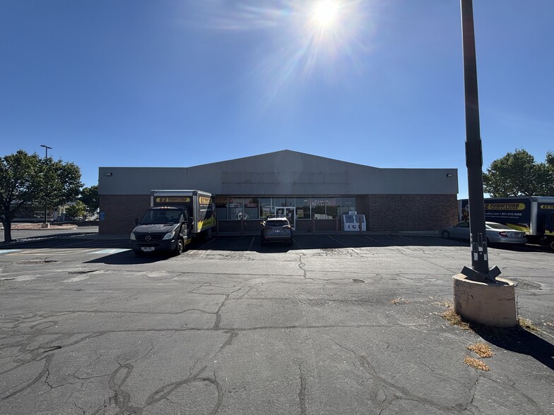 473 E 700 S, Clearfield, UT for lease - Building Photo - Image 3 of 12