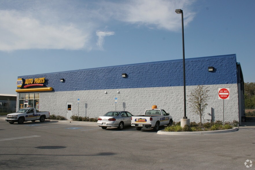 1416 N US Highway 301 Hwy, Palmetto, FL à vendre - Photo du bâtiment - Image 2 de 9