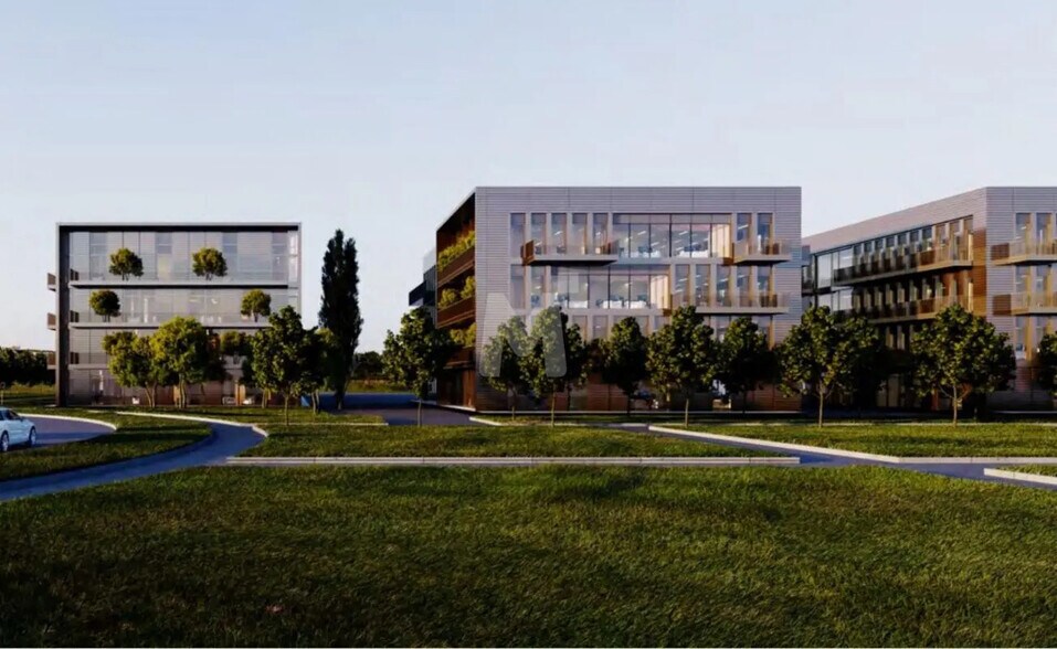 Office in Lieusaint for lease - Building Photo - Image 2 of 9