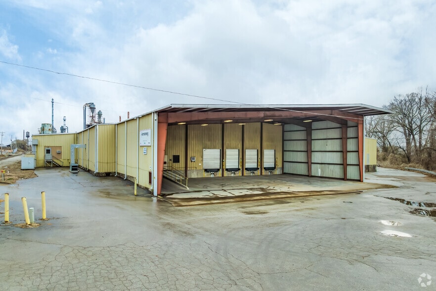 160 Rosedale St, Jackson, TN for lease - Building Photo - Image 3 of 15