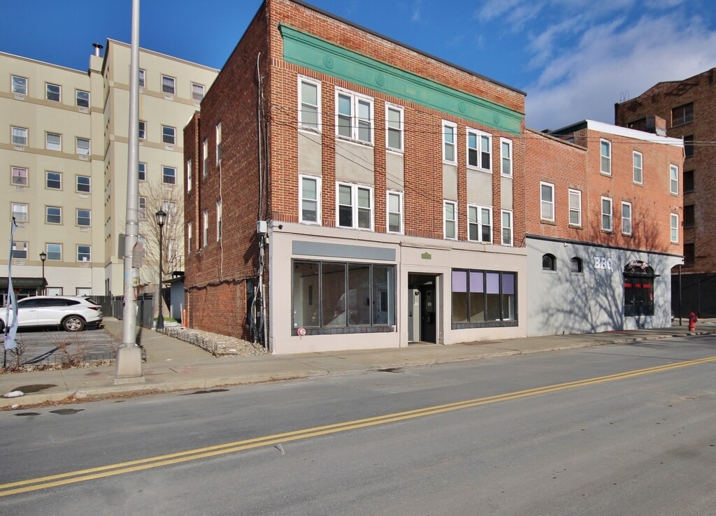 63 Cannon St, Poughkeepsie, NY à louer Photo du bâtiment- Image 1 de 35
